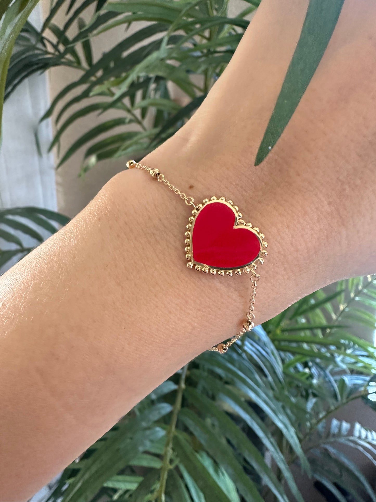 handmade 18k gold heart bracelet with enamel