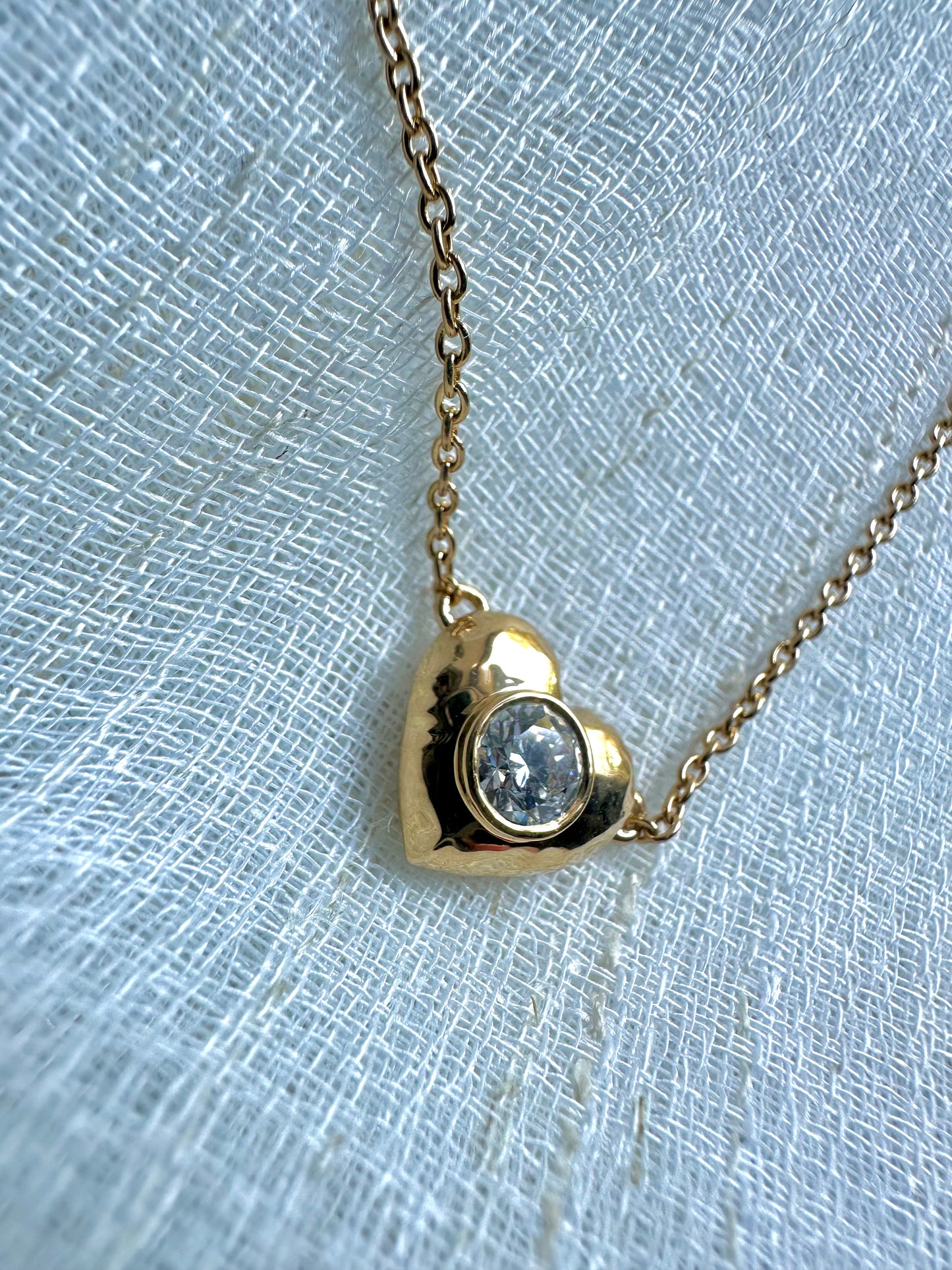 18k Gold Diamond Heart Necklace | 18k Gold Heart Shape Necklace