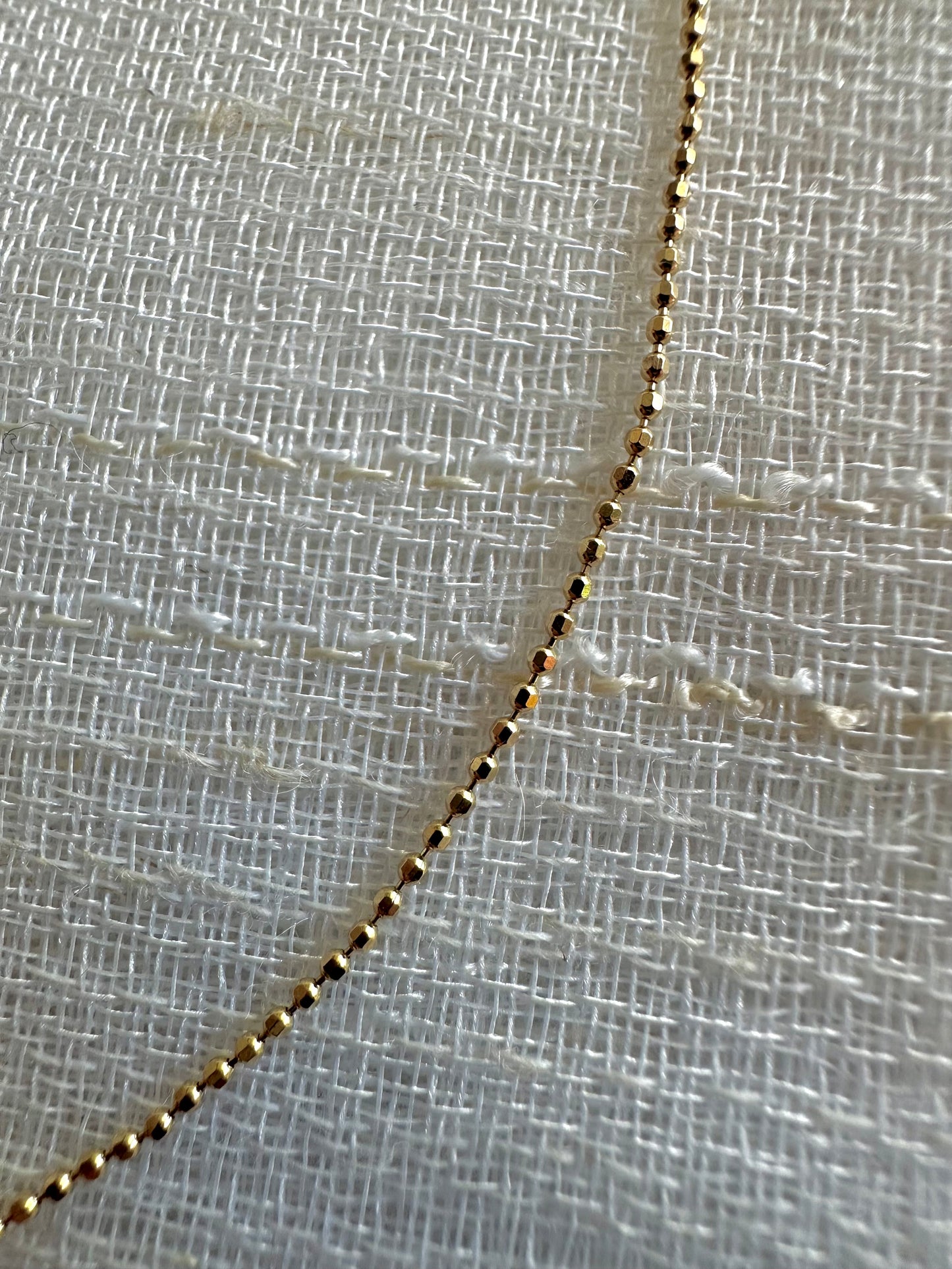 18K Gold Diamond Cut chain