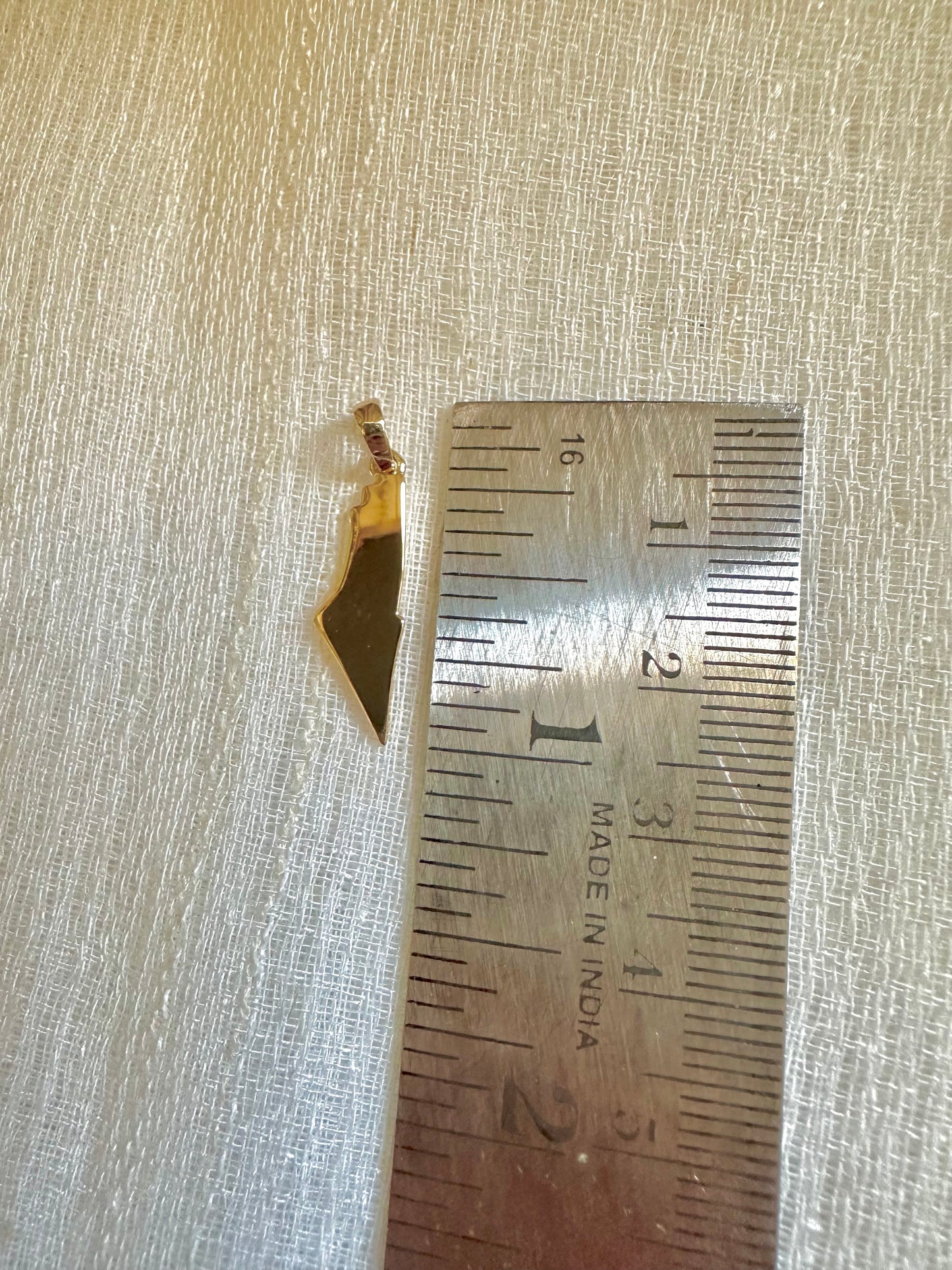 Palestine Outline Pendant | Gold Map Pendant