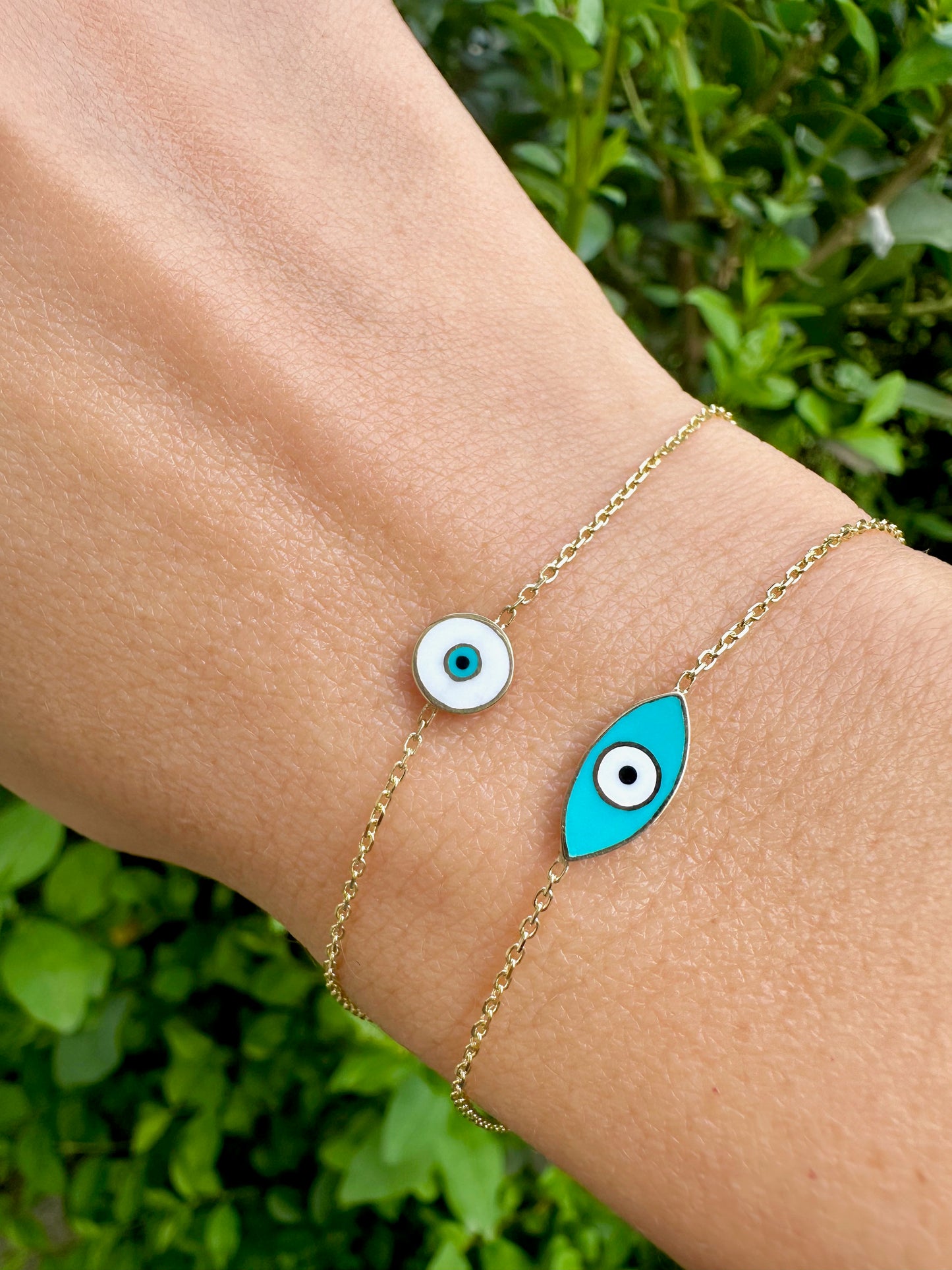 Evil eye bracelet gold handmade in 18k gold | Customizable bracelet in different enamel finishes | Ella Creations jewelry