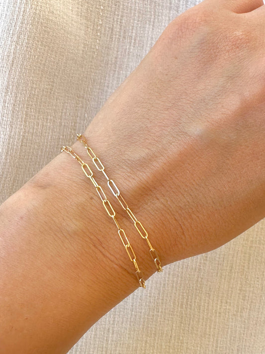 18K Gold Dainty Paperclip Bracelet