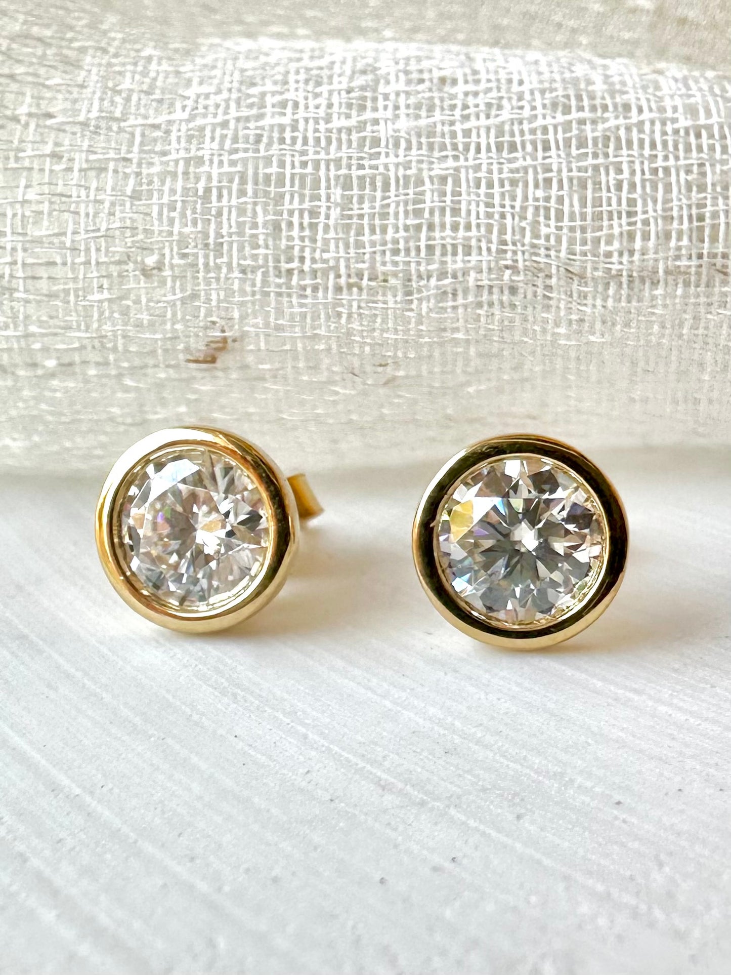 Moissanite Stud Earrings | Round Stud Earrings