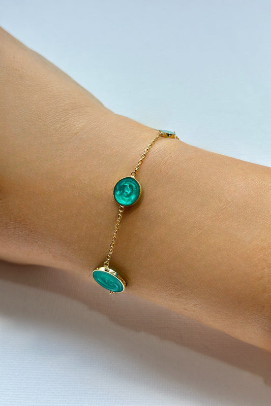 Solid Gold Bracelet perfect for everyday wear and to stack with other bracelets. This circles bracelet is handcrafted in 18 karat gold and features green malachite enamel finish | Ella Creations jewelry  