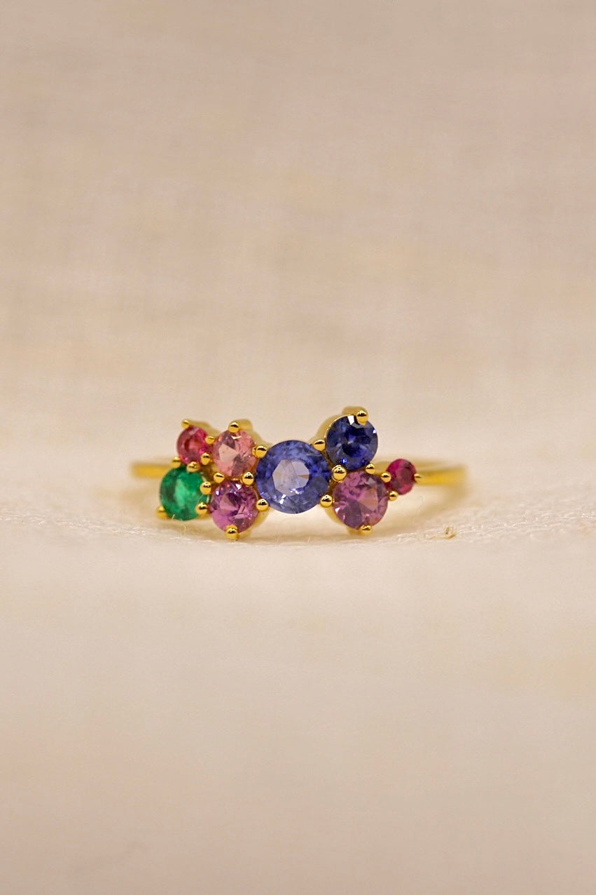 18K Sapphire Ring | Cluster Gemstone Ring