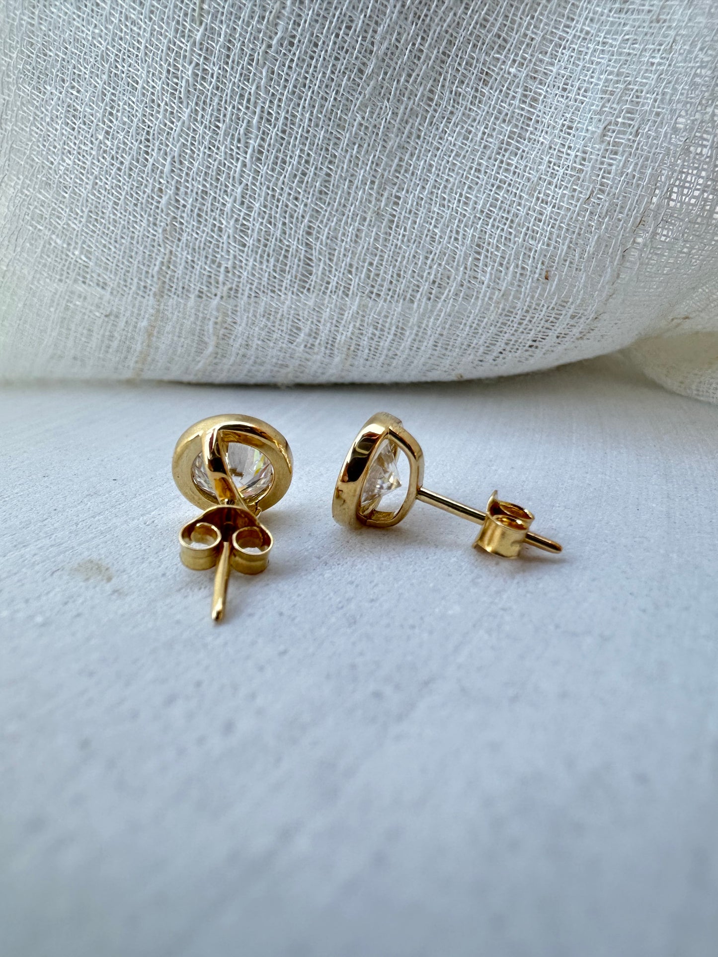 Moissanite Stud Earrings | Round Stud Earrings