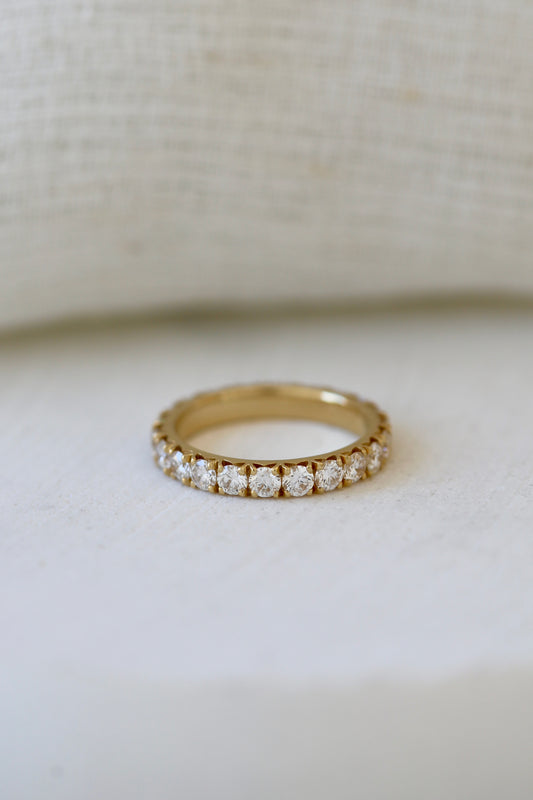 14K Diamond Eternity Band | 1.9ctw