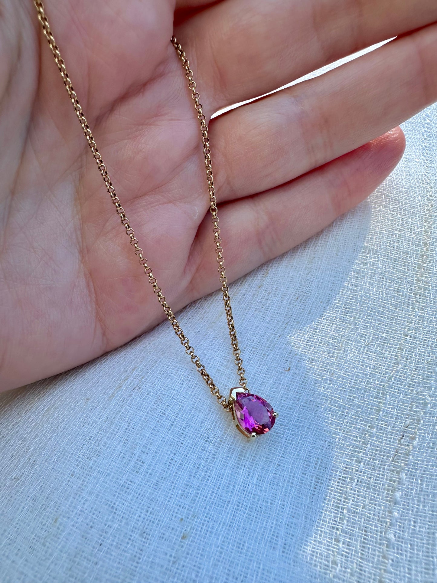 18k Custom Made Pendant | Teardrop Pendant