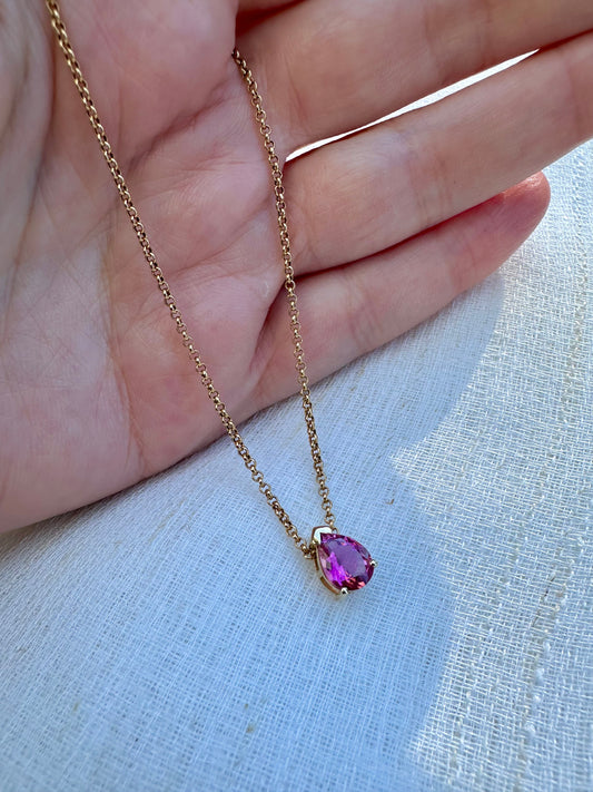 18k Custom Made Pendant | Gemstone Teardrop Pendant