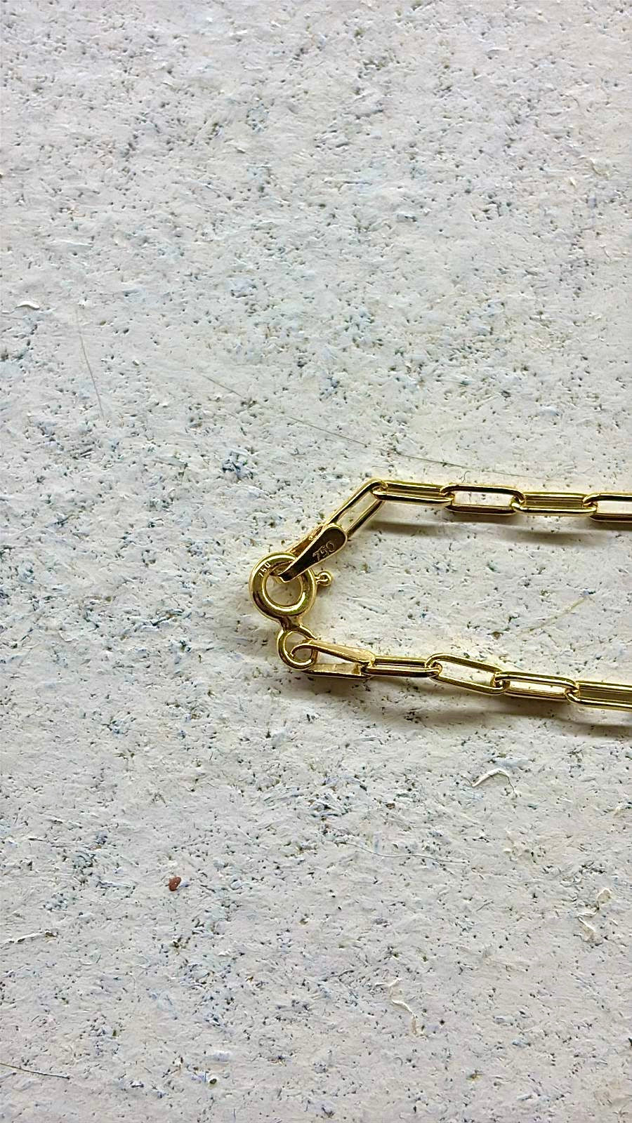 18K Gold Paperclip necklace | Dainty Italian Paperclip Necklace