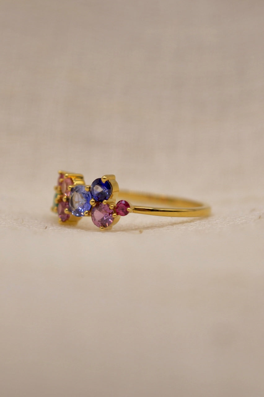 18K Sapphire Ring | Cluster Gemstone Ring