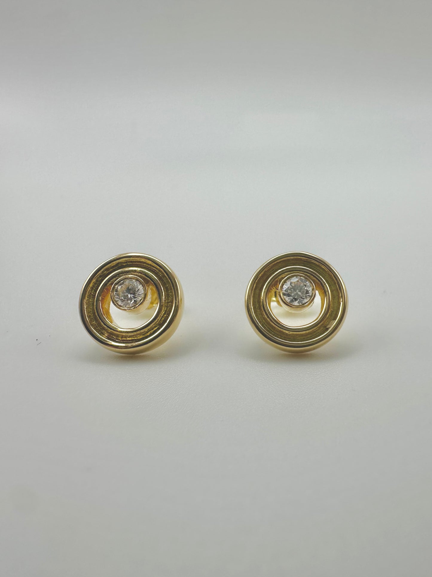 Round Diamond Stud Earrings | Lab Diamond Earrings