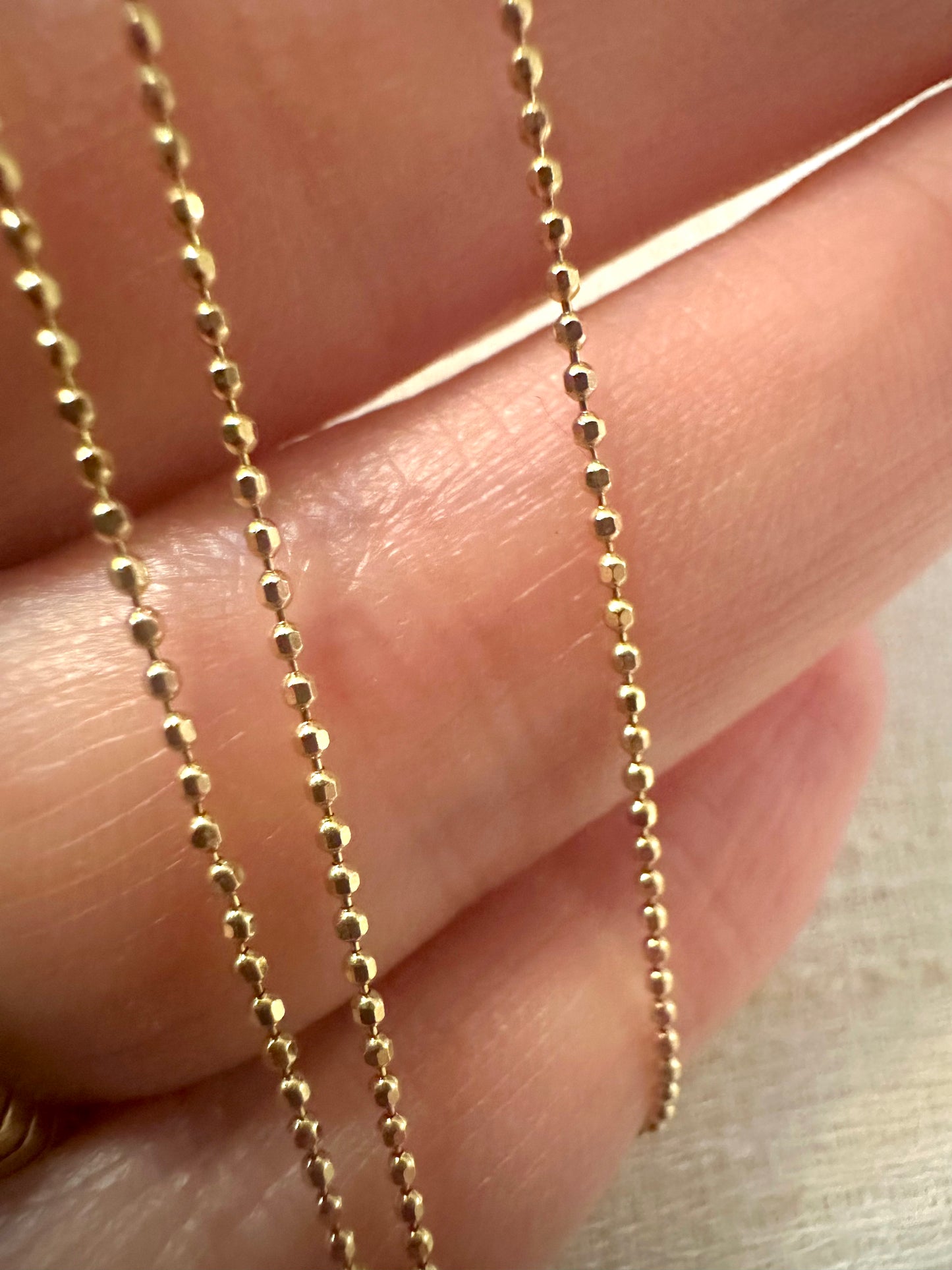 18K Gold Diamond Cut chain | 18" | 0.9mm