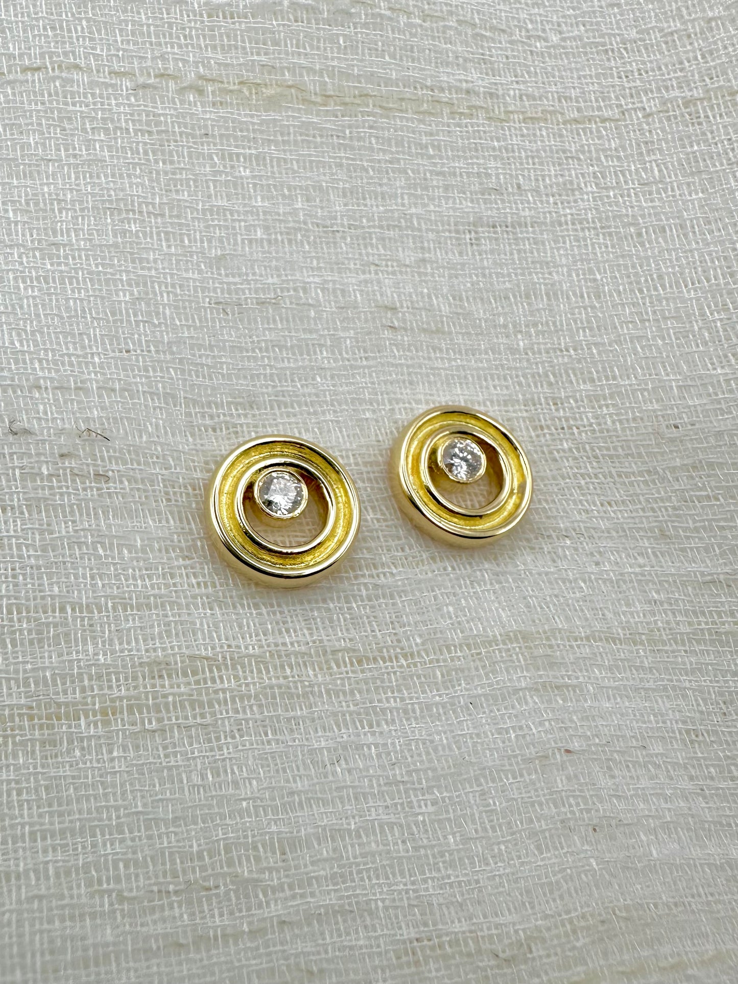 Round Diamond Stud Earrings | Lab Diamond Earrings