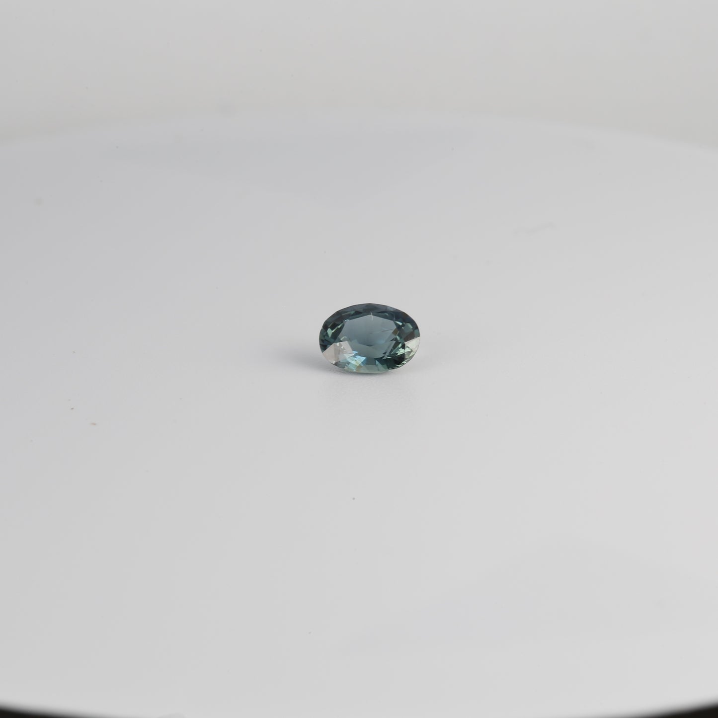 UH teal Sapphire 0.73ct