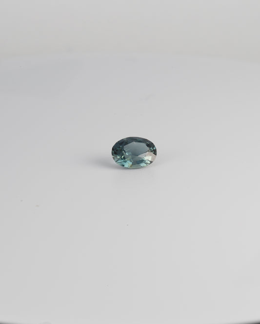 UH teal Sapphire 0.73ct
