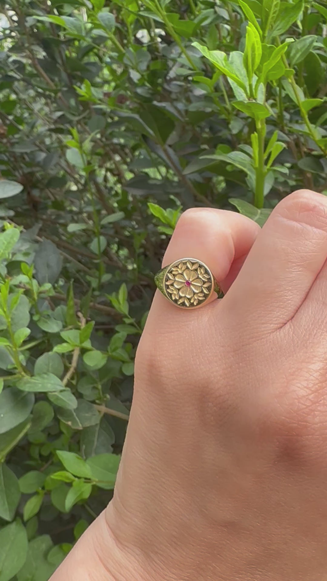 Gold Pinky Ring with floral tatreez engraving available in 14k or 18k solid gold and customizable centre stone chose among  | Ella Creations Jewelry 