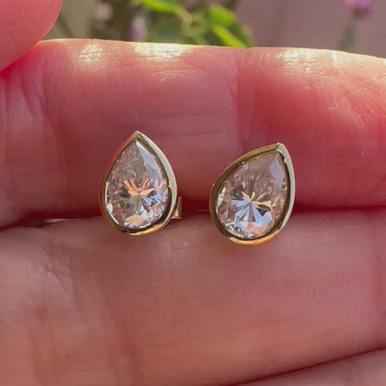 Moissanite Stud Earrings in pear shape handcrafted in 18karat gold | Ella Creations Jewelry